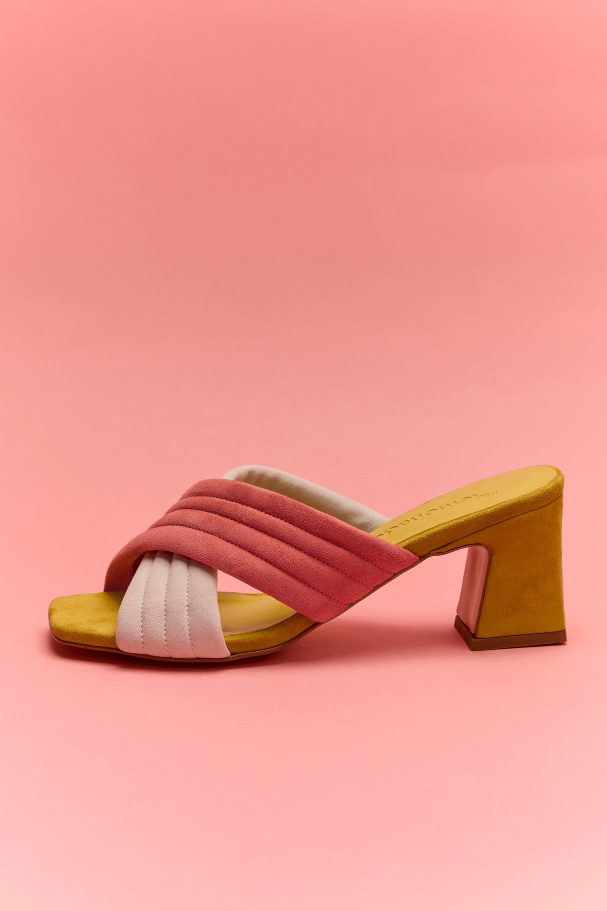 SANDALES EMILY JAUNE