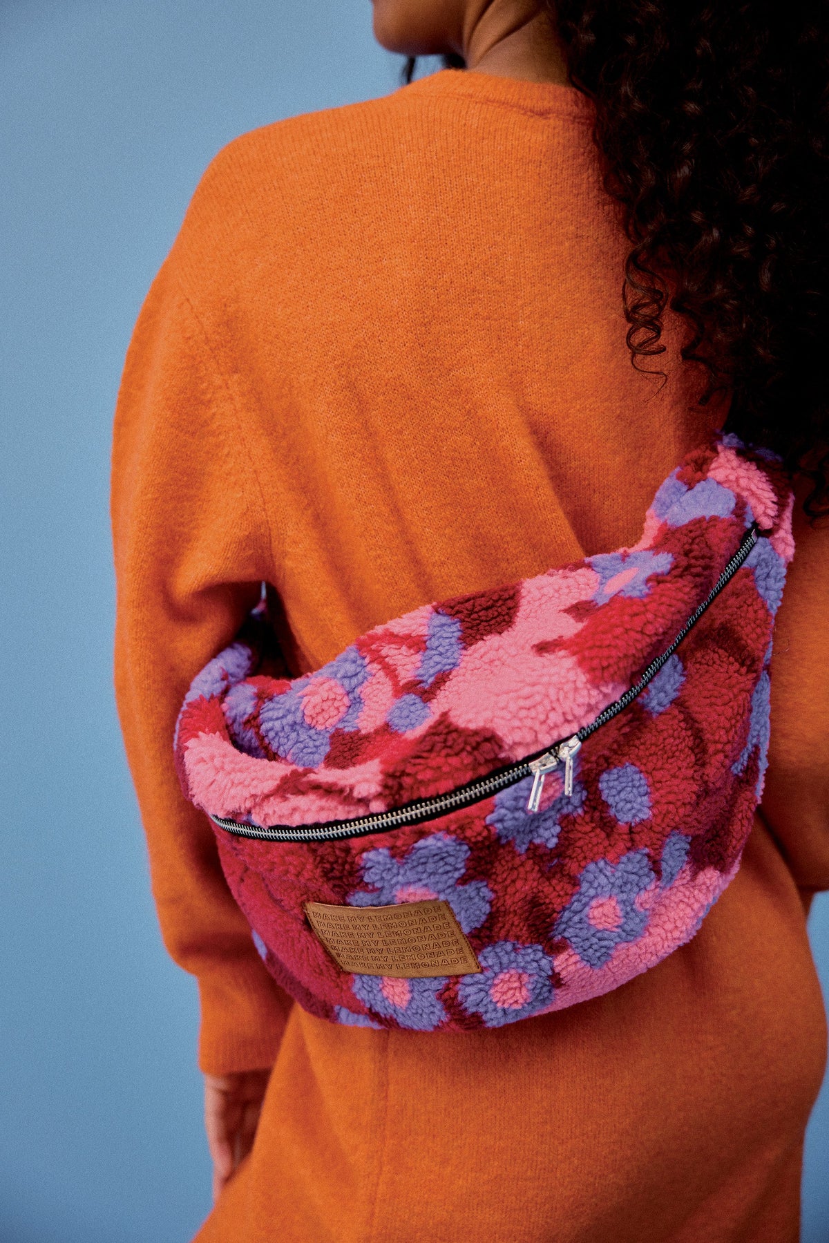 SAC BANANA MOUMOUTE FLEURS 70 PURPLE