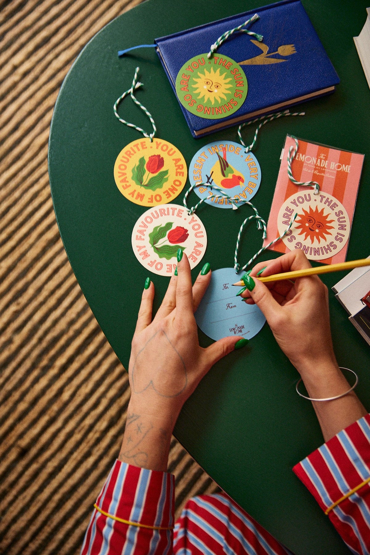 GIFT TAG