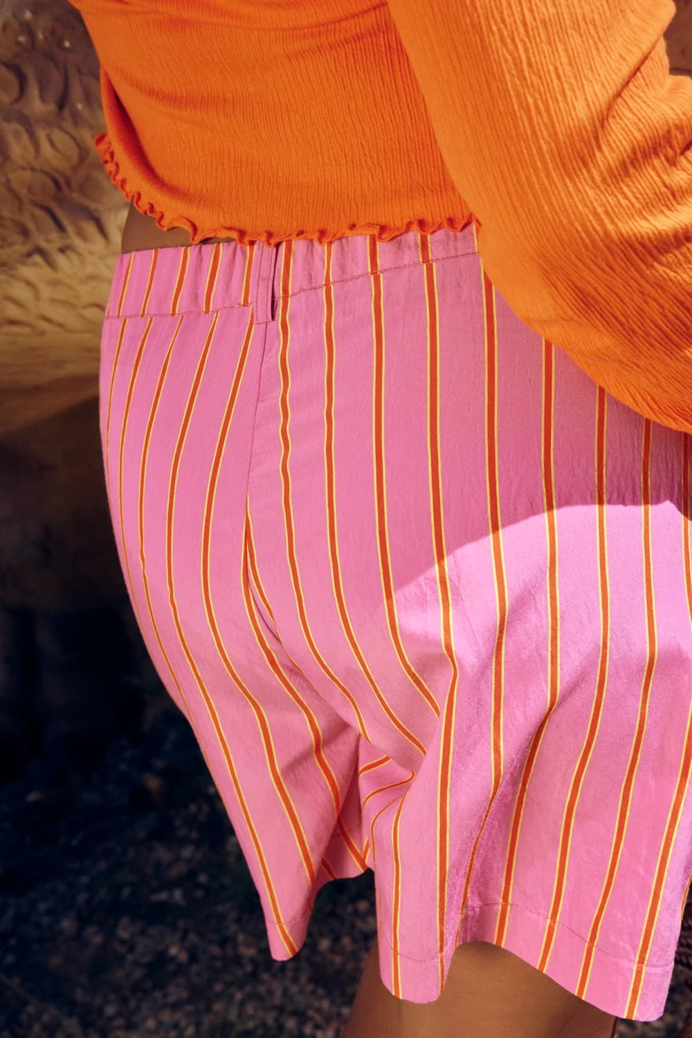 SHORT LOUKA RAYURES ROSE JAUNE