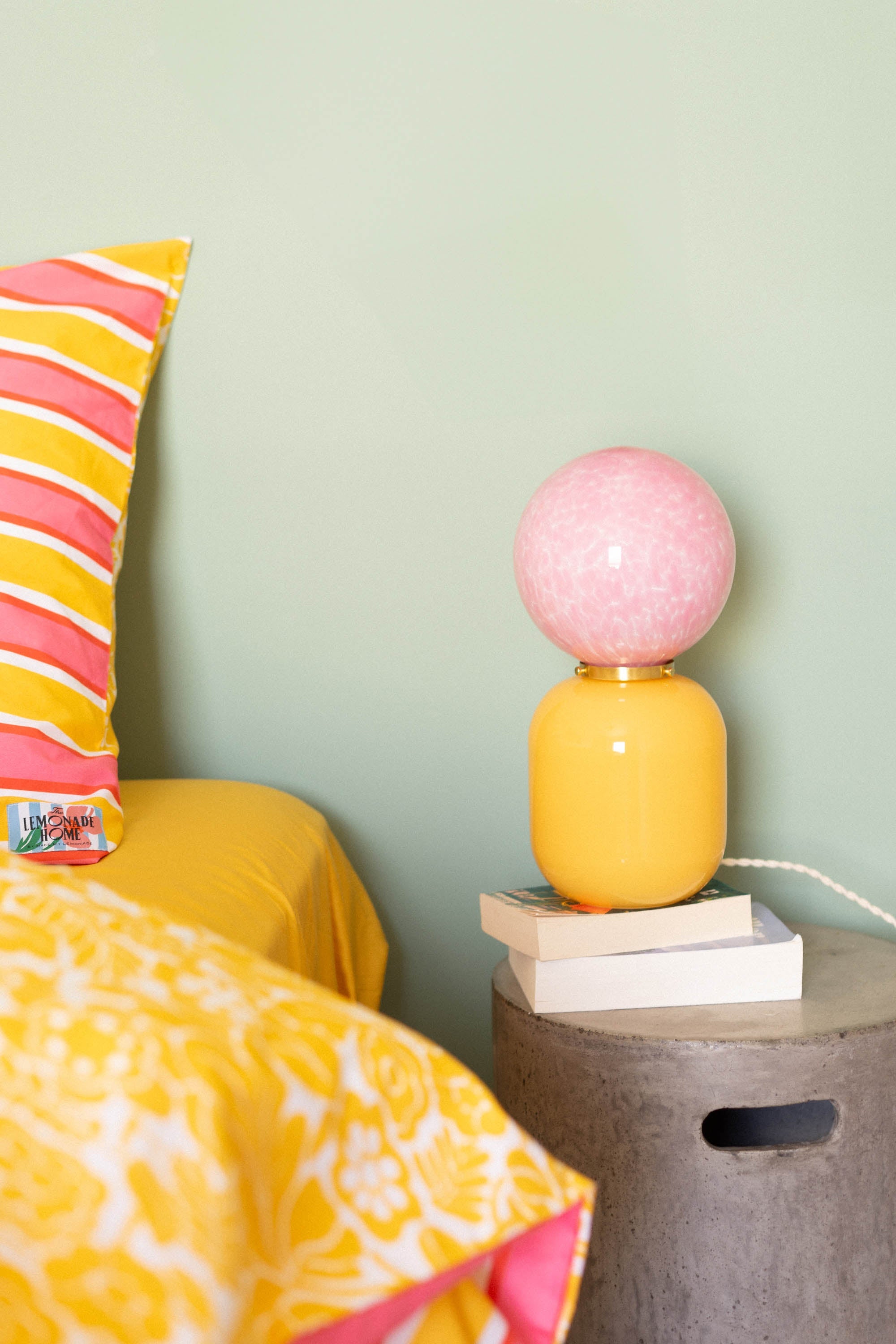 LAMPE MILO YELLOW