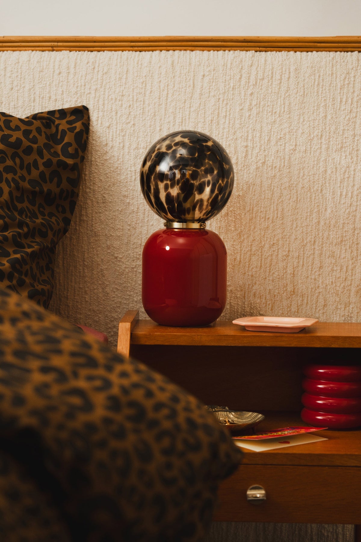 LAMPE MILO ROUGE & ECAILLE