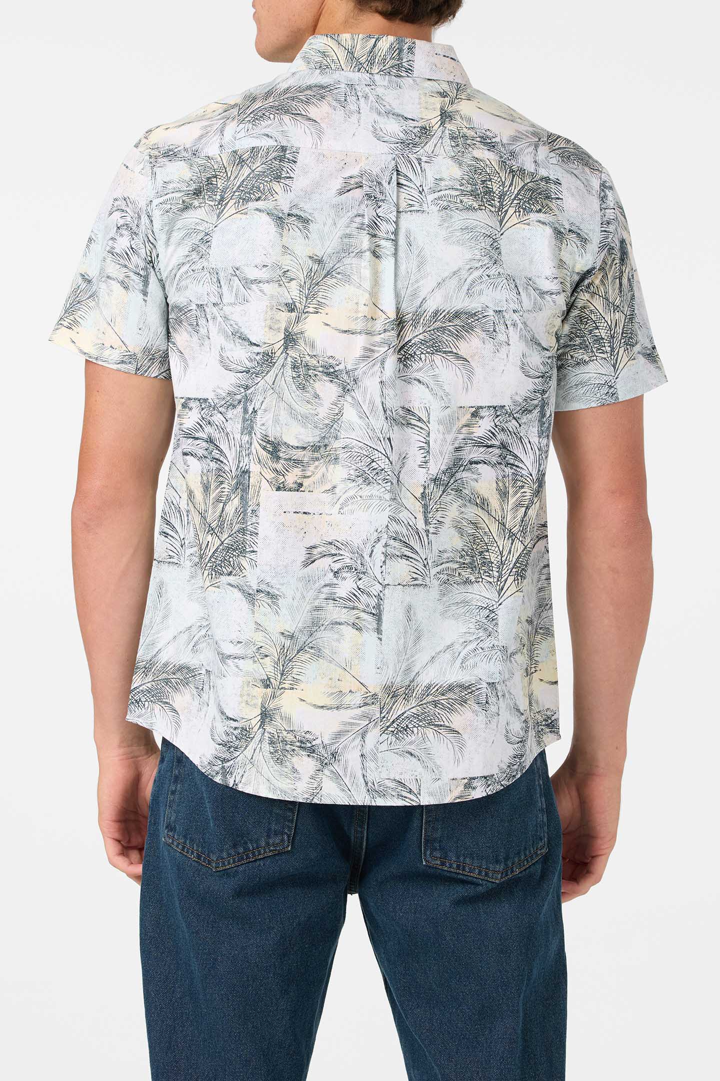 Terrace Standard Fit Shirt
