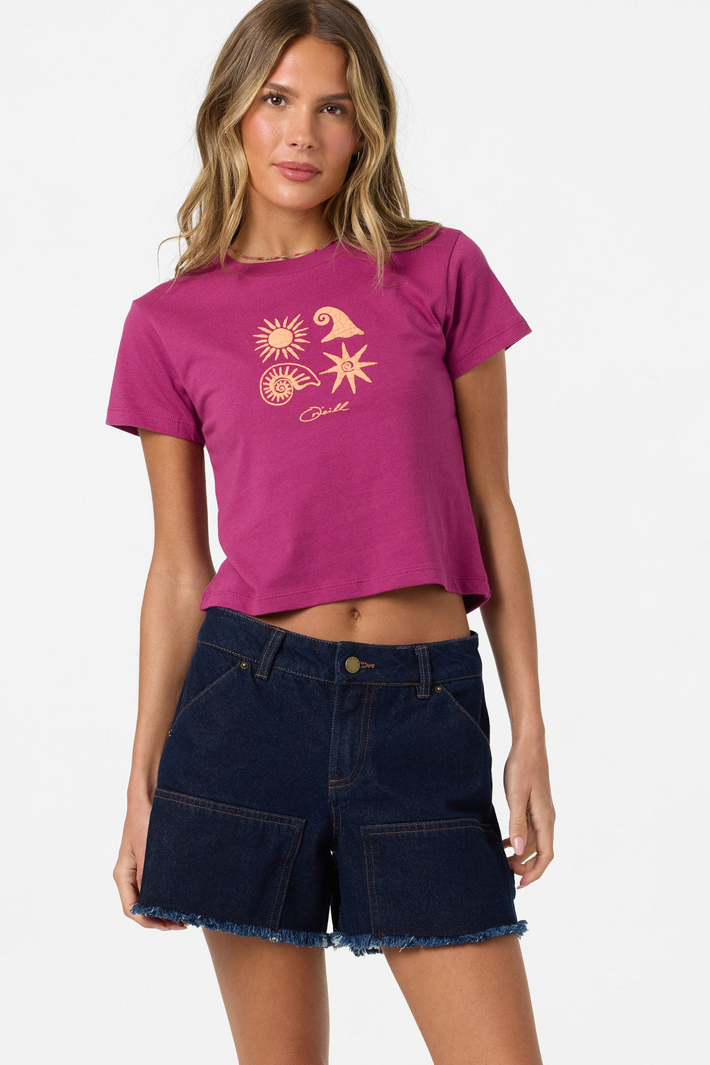 Shell Star Fitted Tee