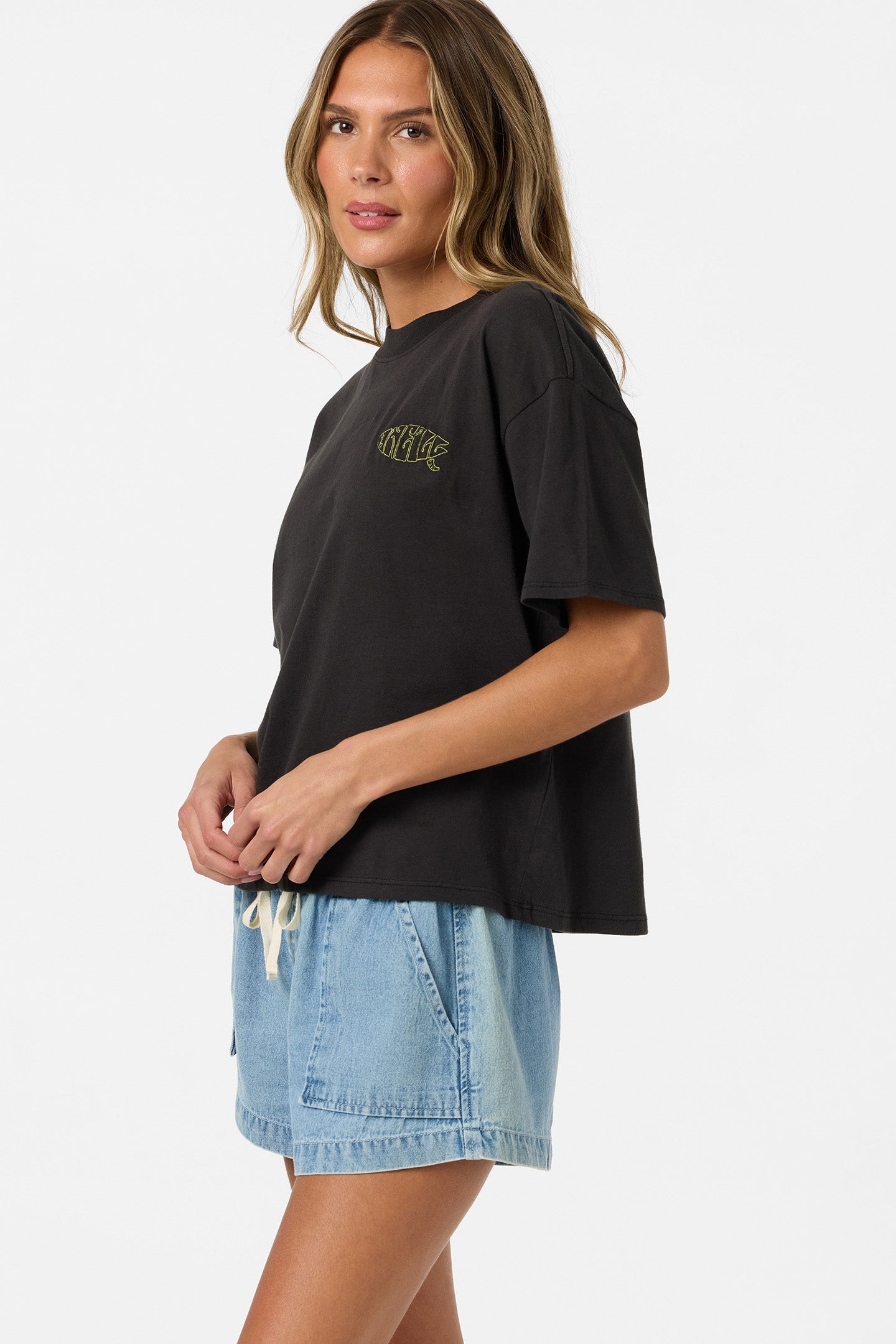 Board Embroidered Easy Tee