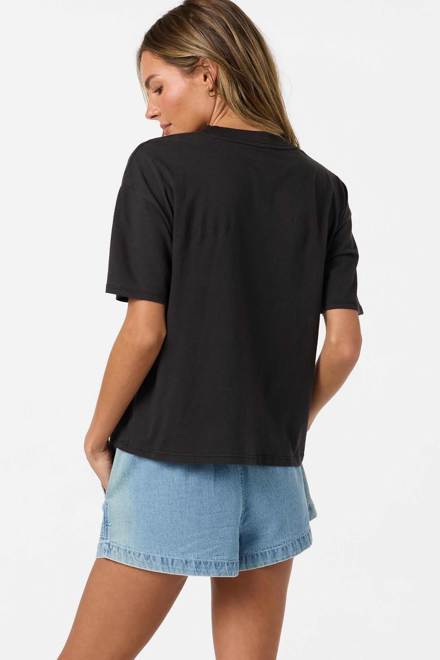 Board Embroidered Easy Tee