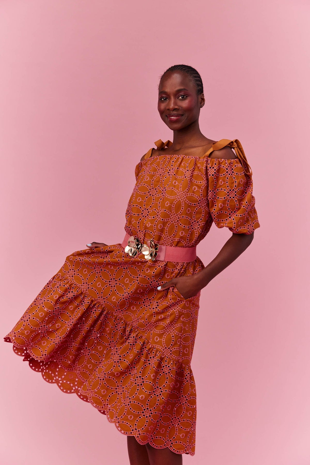 ROBE LATIFA BRODERIE ANGLAISE