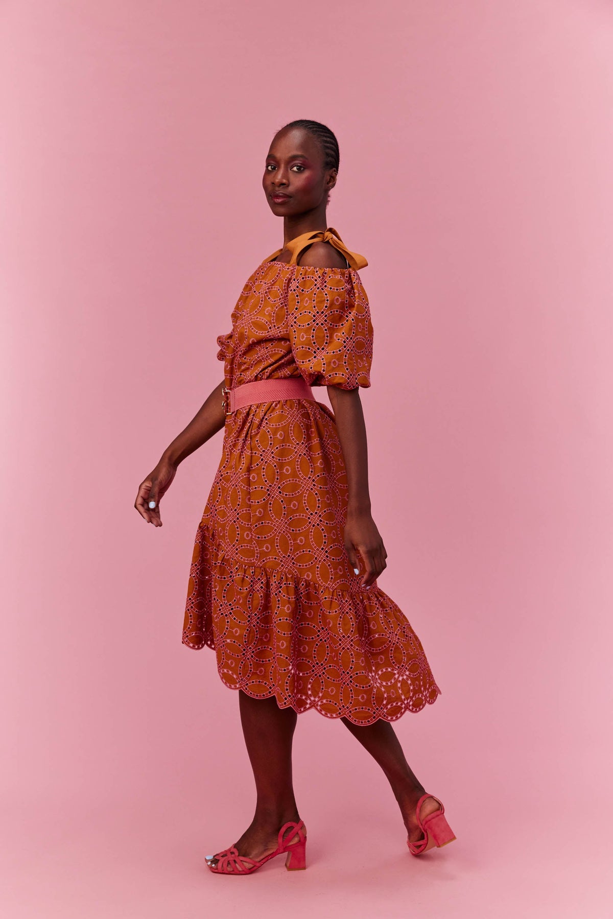 ROBE LATIFA BRODERIE ANGLAISE