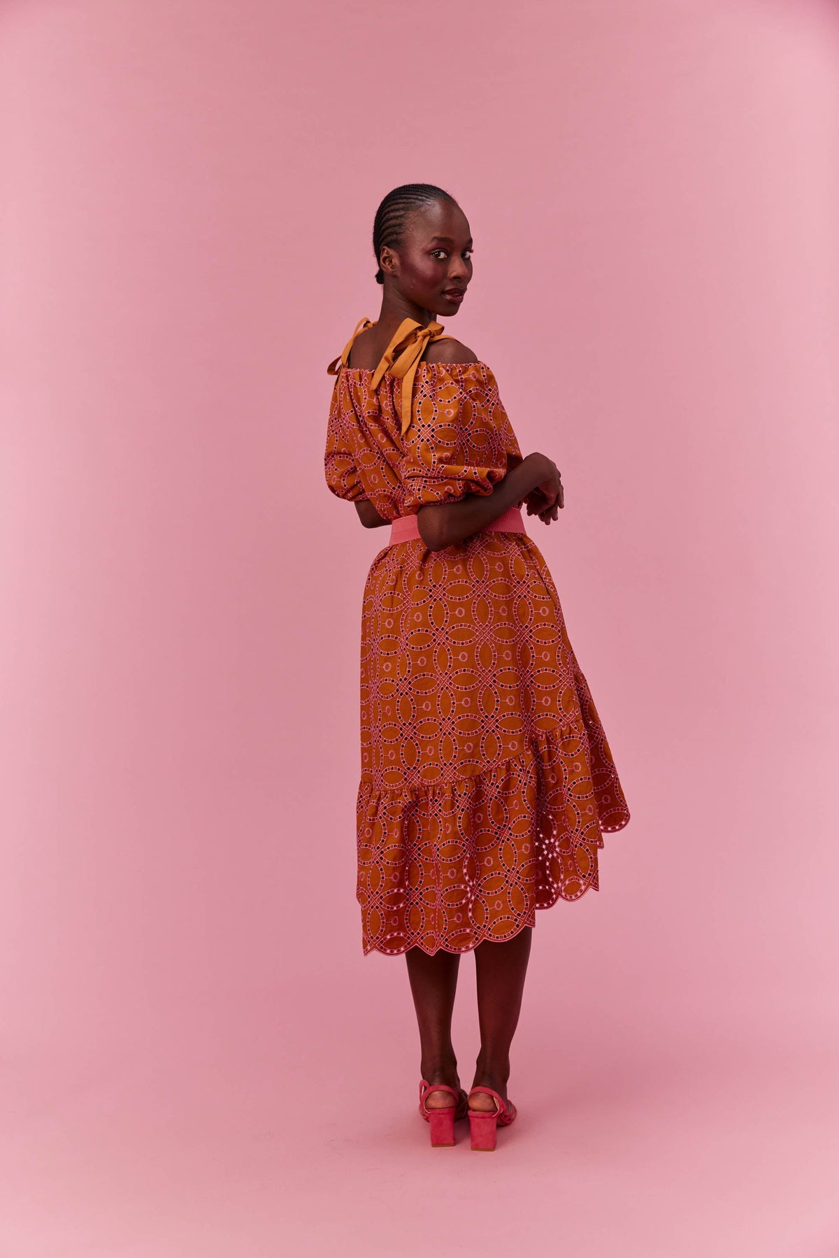 ROBE LATIFA BRODERIE ANGLAISE