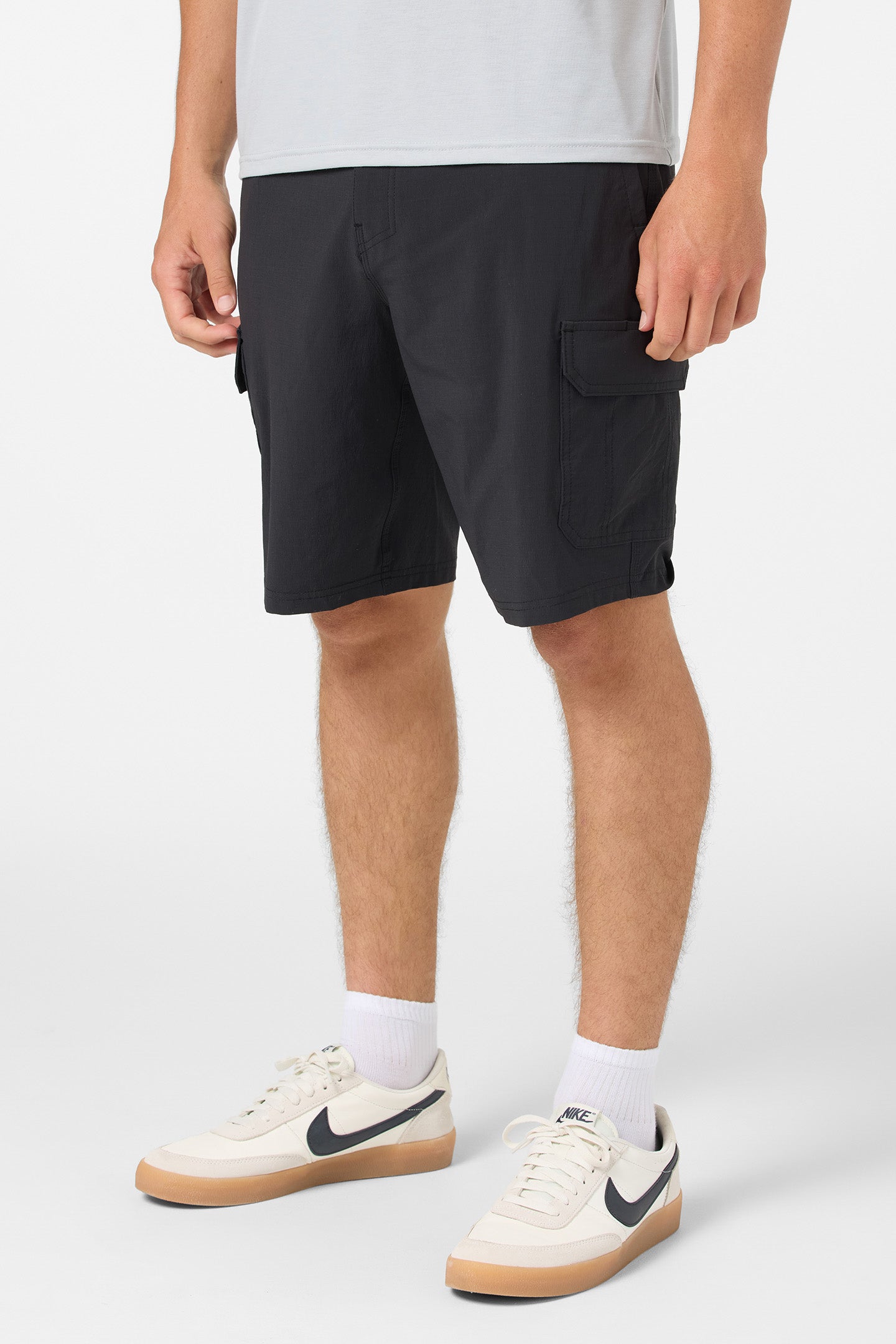 TRVLR Cargo 20" Hybrid Shorts