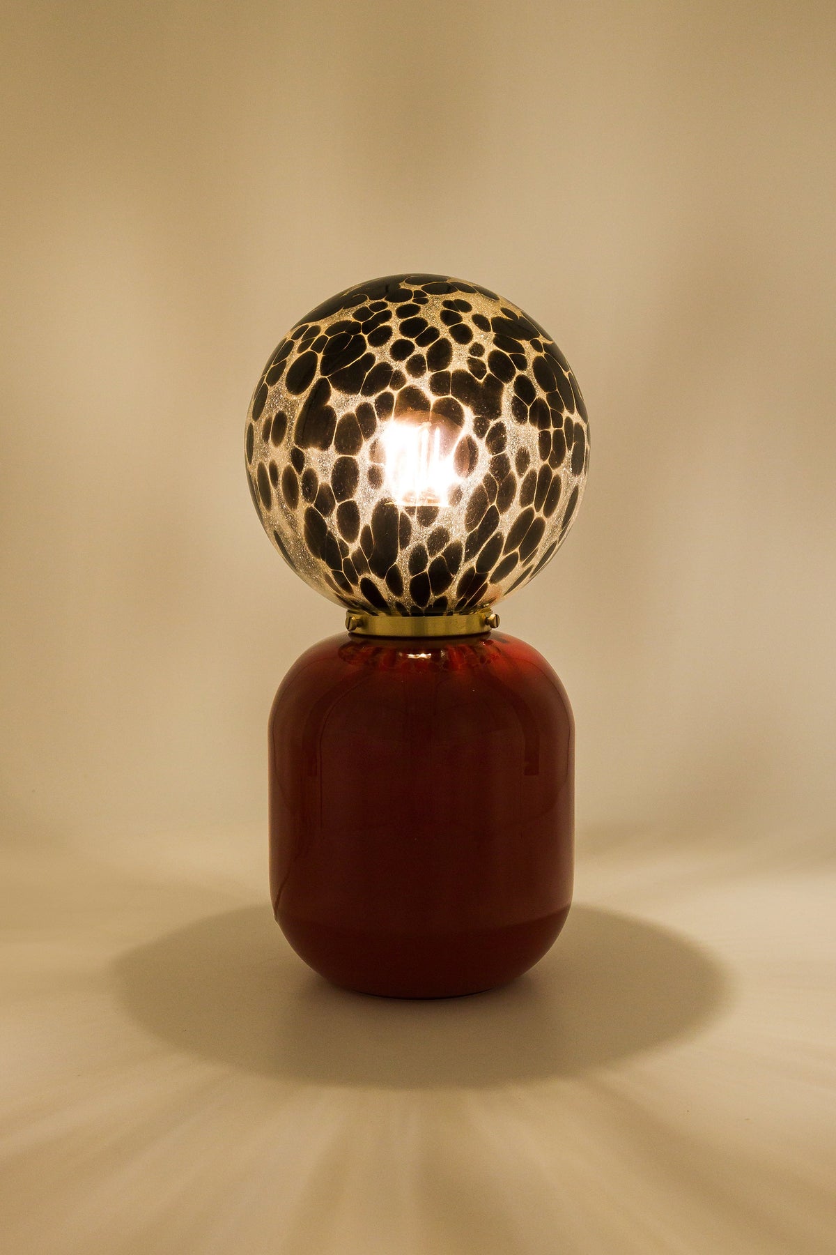 LAMPE MILO ROUGE & ECAILLE