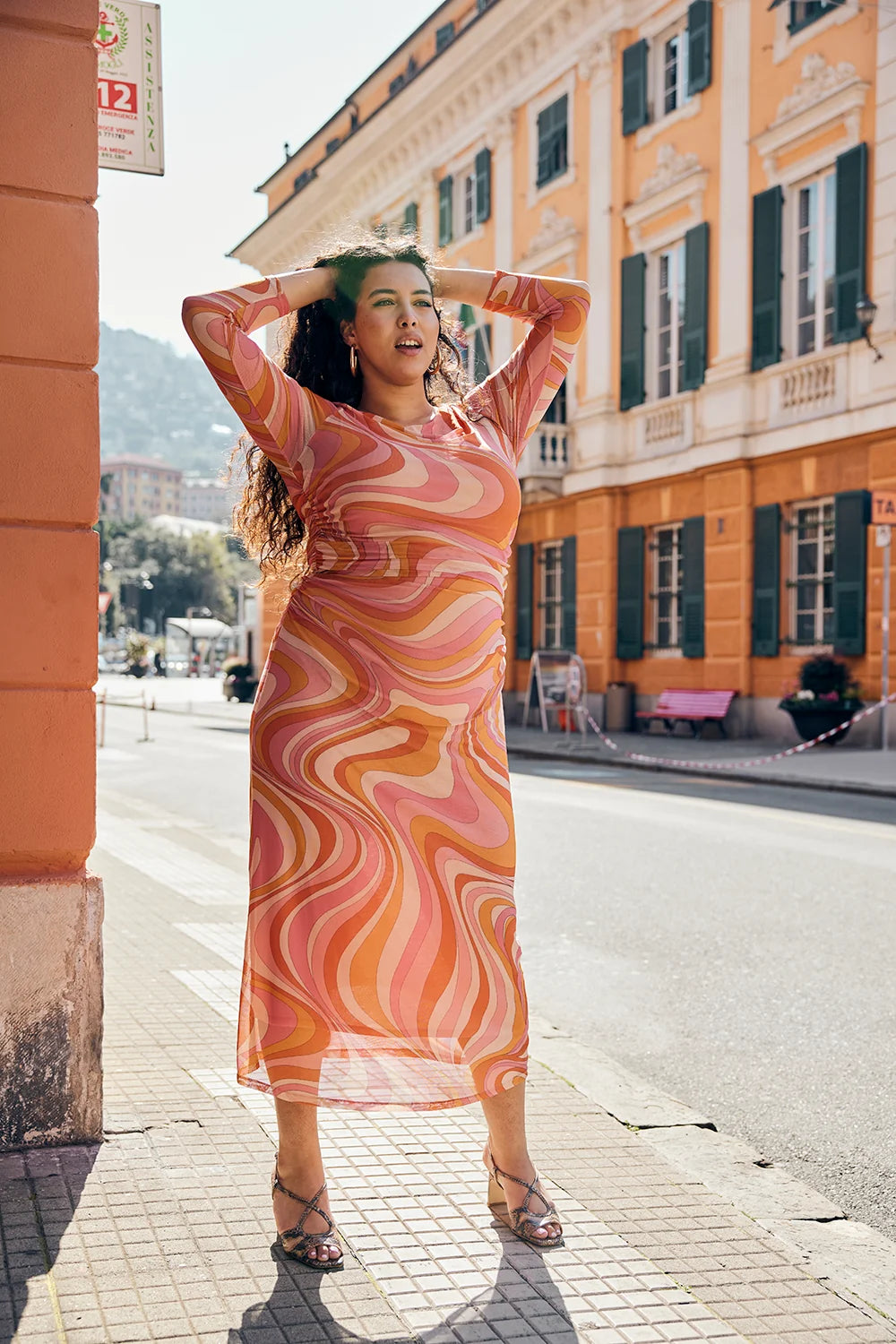 ROBE MADDIE TRIPPY SPLASH