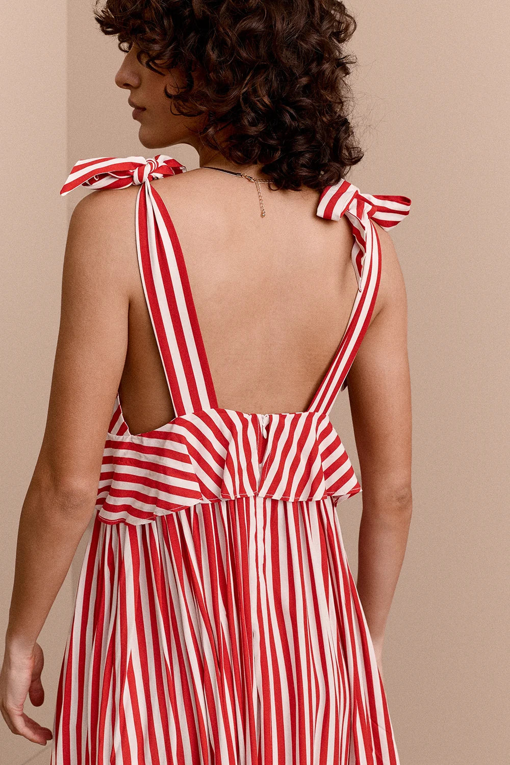 ROBE FERIEL RED STRIPE